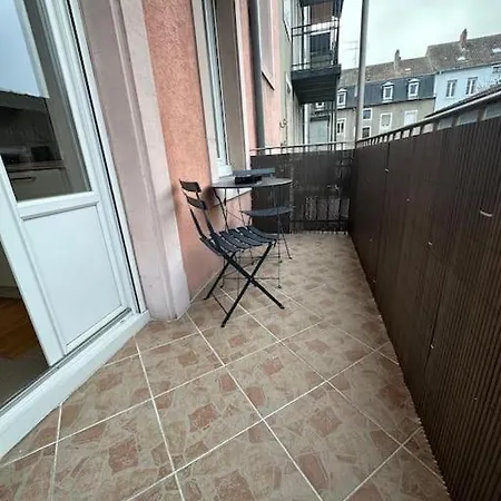 & Cosy Idealement Situe Appartement