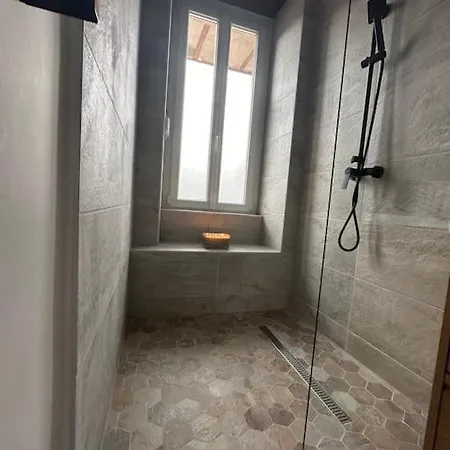Appartement & Cosy Idealement Situe *